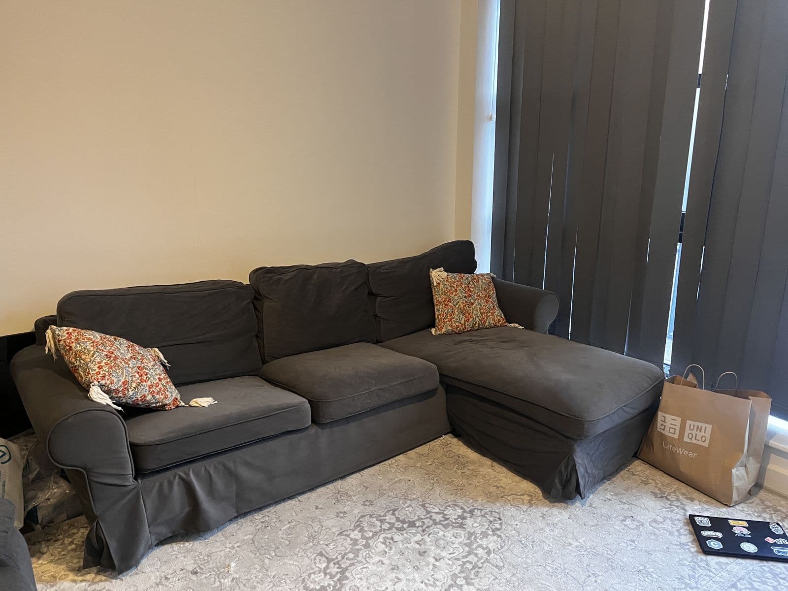 Sofa, صورة 1 من 3