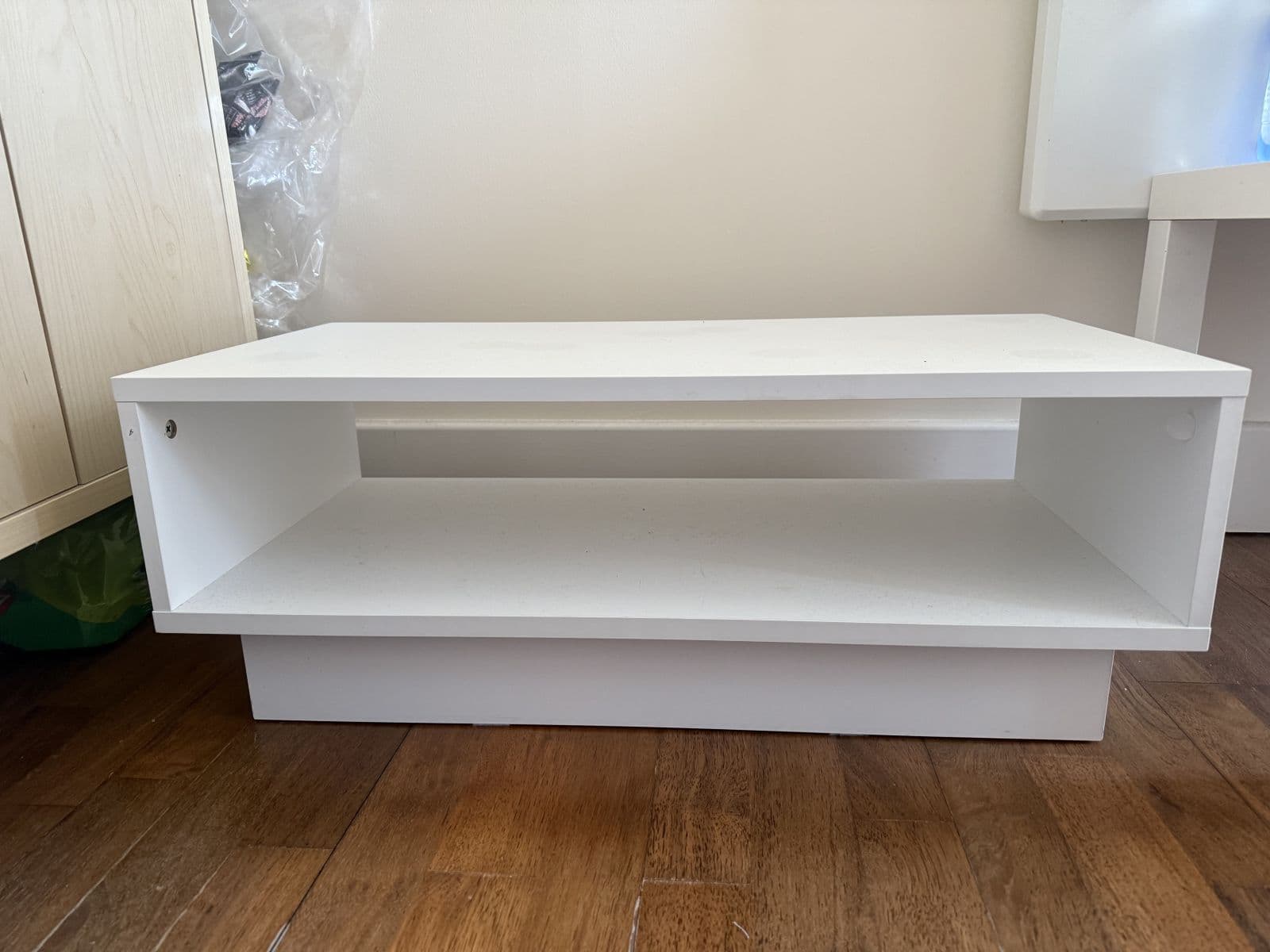 coffee table, صورة 1 من 1