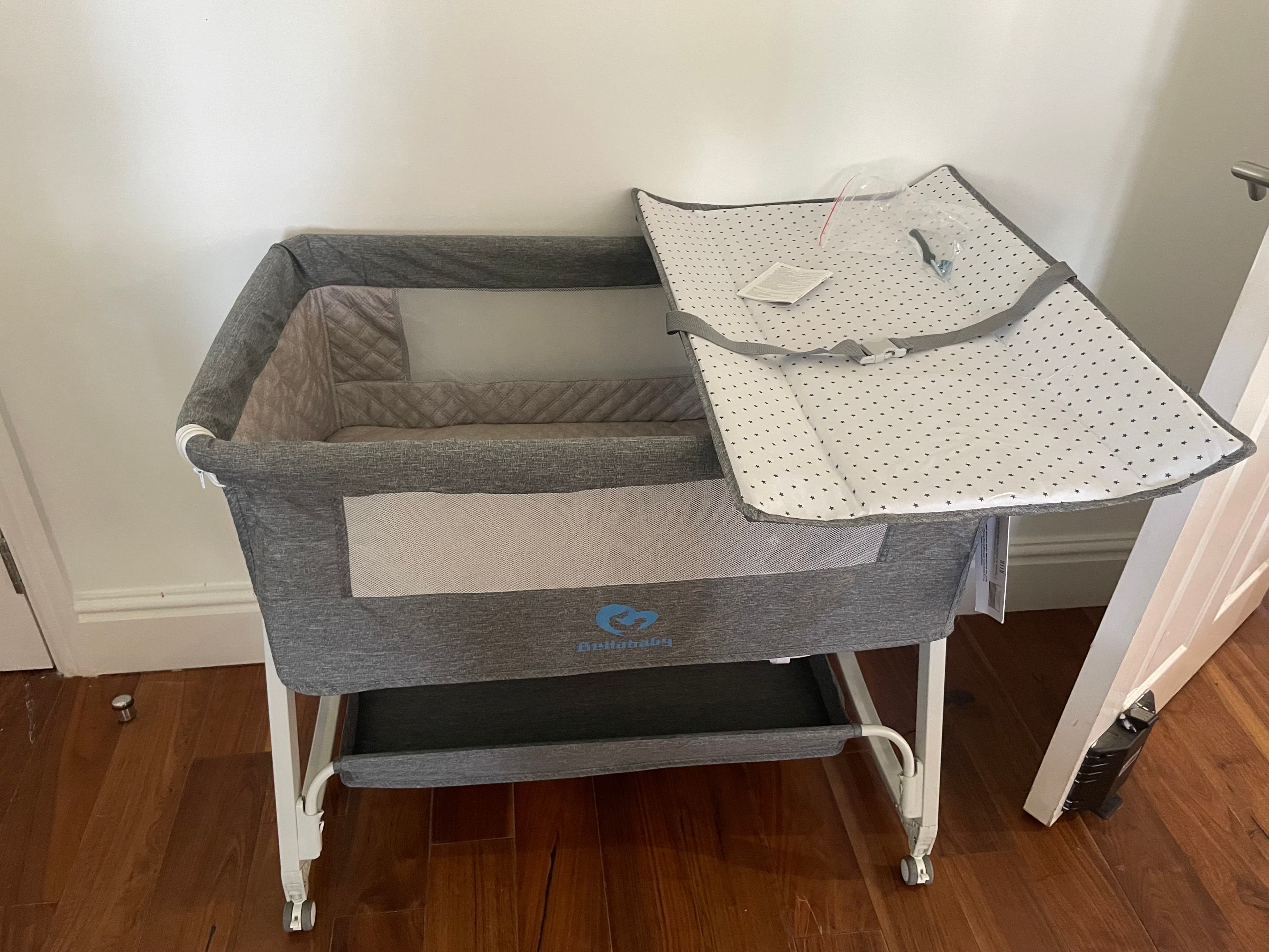 next to me, baby crib, صورة 1 من 3