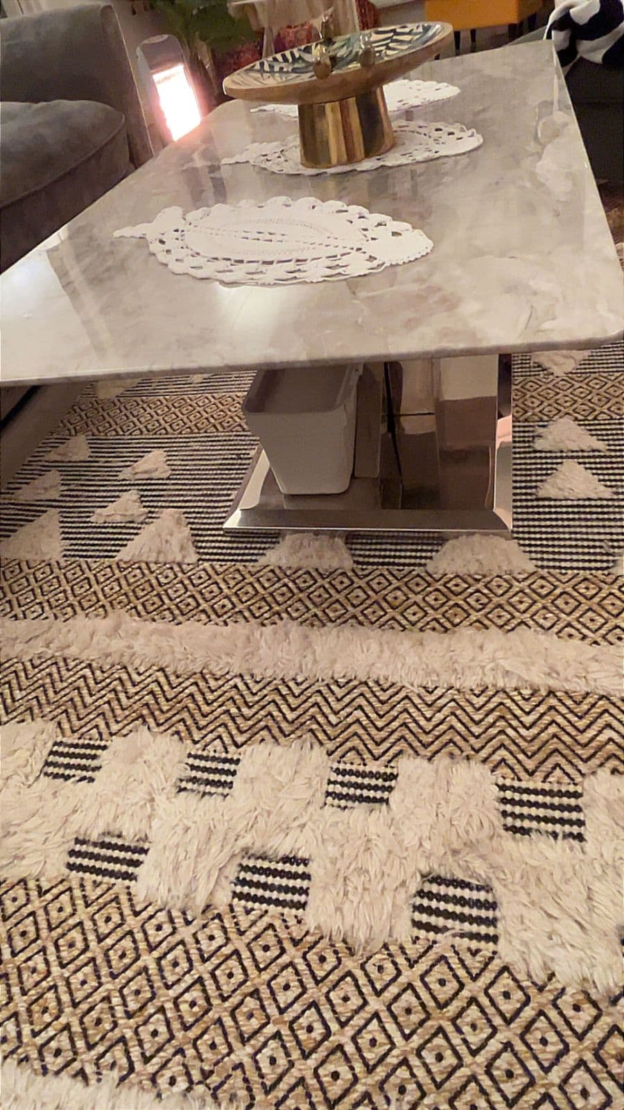 Tremmen Coffee Table, صورة 1 من 1