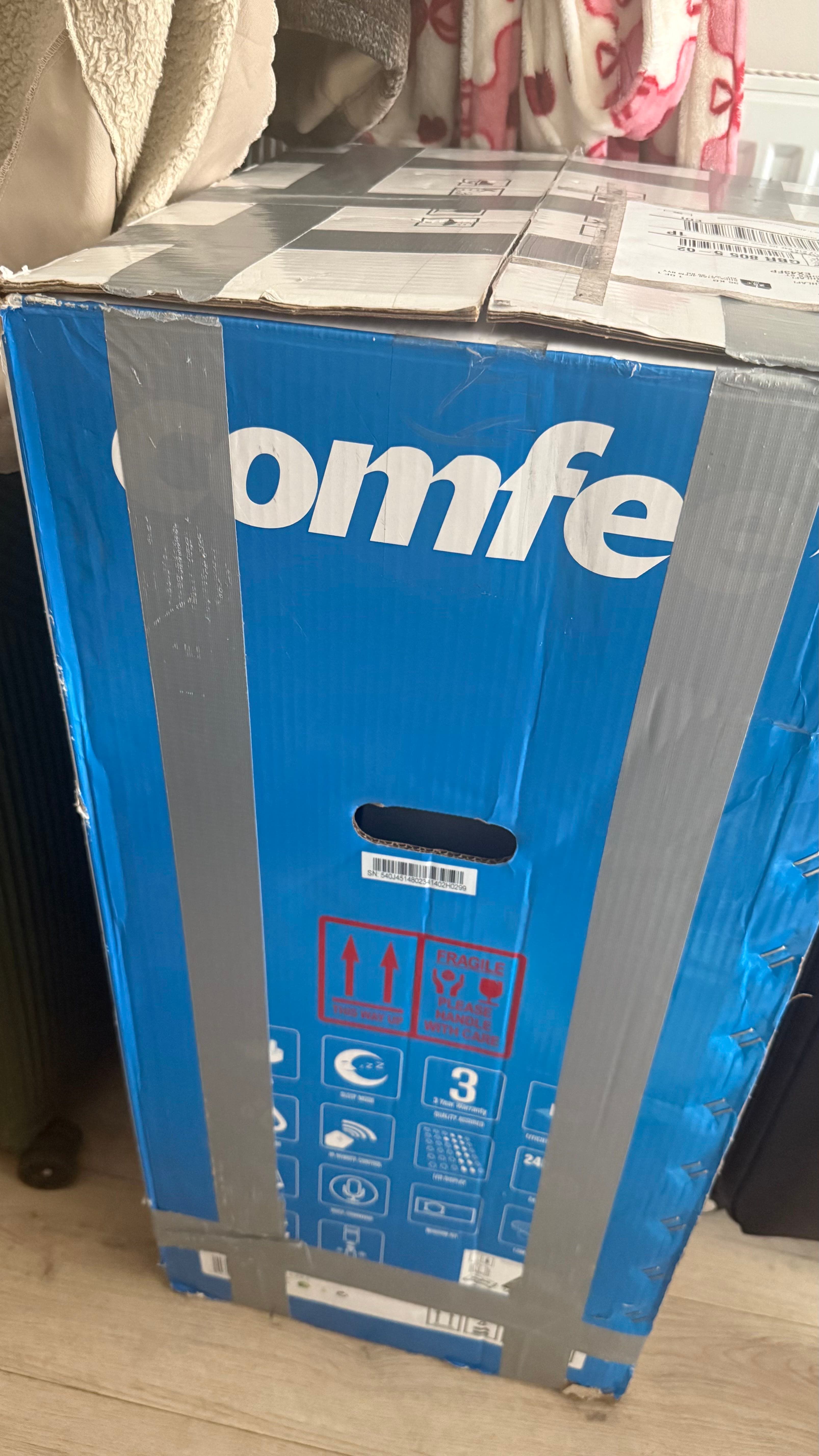 Comfee Midea 9000 BTU Portable Air Conditioner WiFi – Only Used 1 Month (can ship any city), صورة 1 من 5